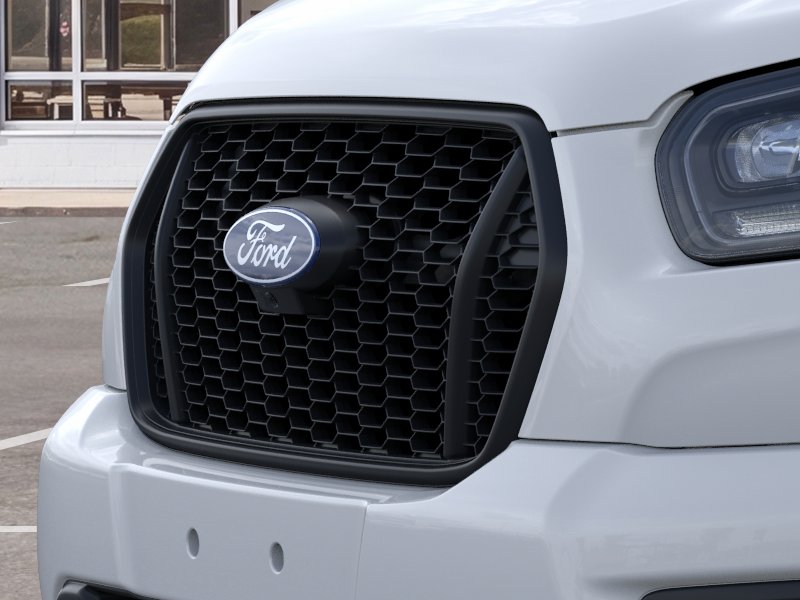 New 2026 Oxford White Ford Cargo Van image 38