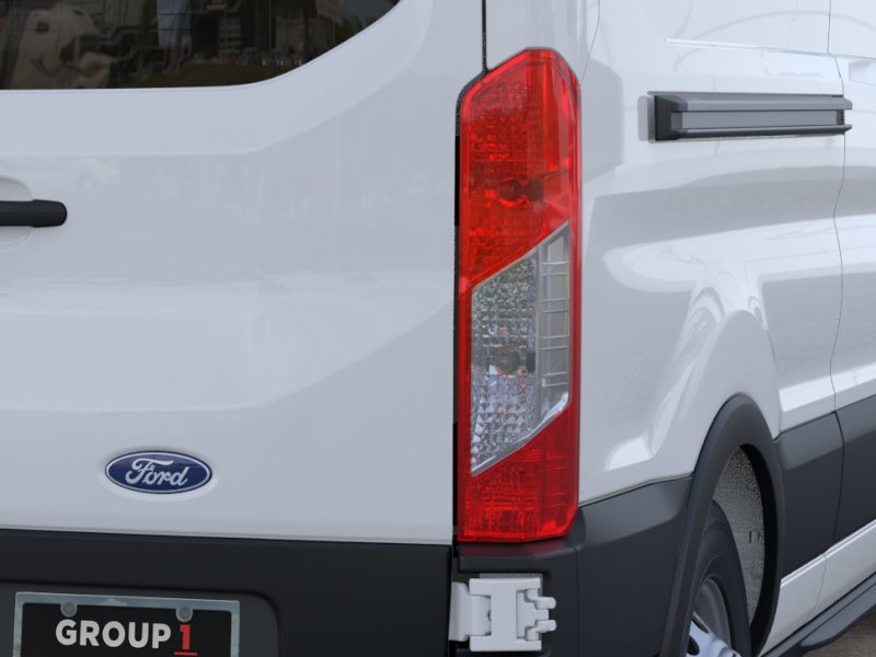 New 2026 Oxford White Ford Cargo Van image 42