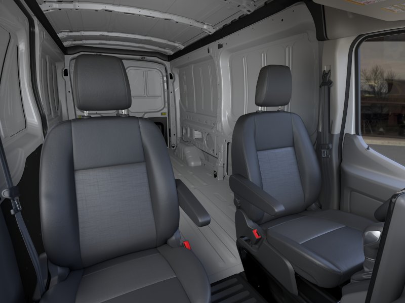 New 2026 Oxford White Ford Cargo Van image 31