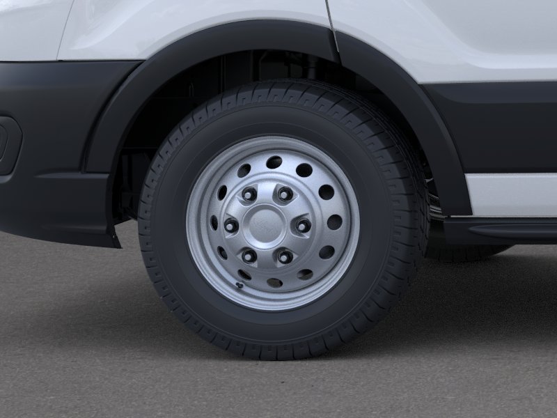 New 2026 Oxford White Ford Cargo Van image 40