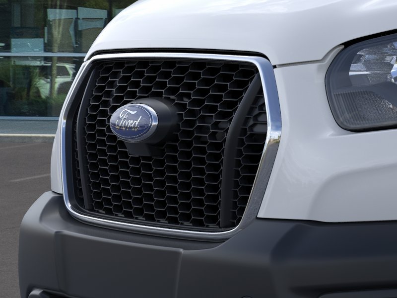 New 2025 Oxford White Ford Base image 38