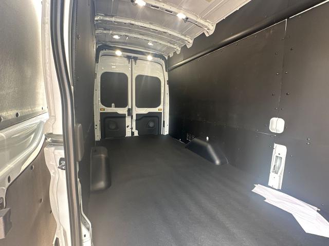 New 2026 Oxford White Ford Cargo Van image 50