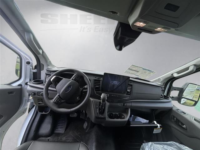 New 2026 Oxford White Ford 350 image 17