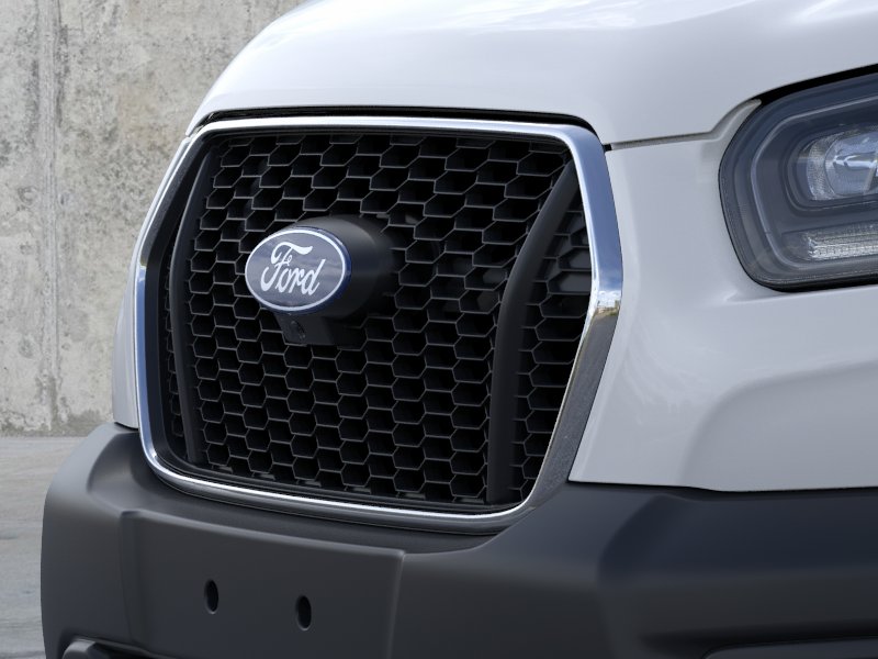 New 2026 Oxford White Ford Cargo Van image 17