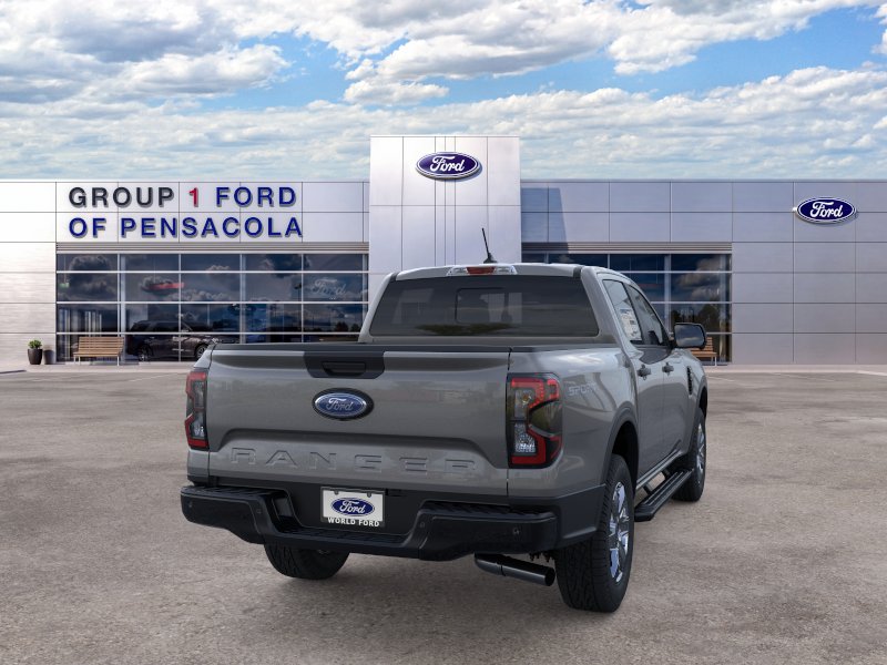 New 2026 Carbonized Gray Metallic Ford XLT image 25