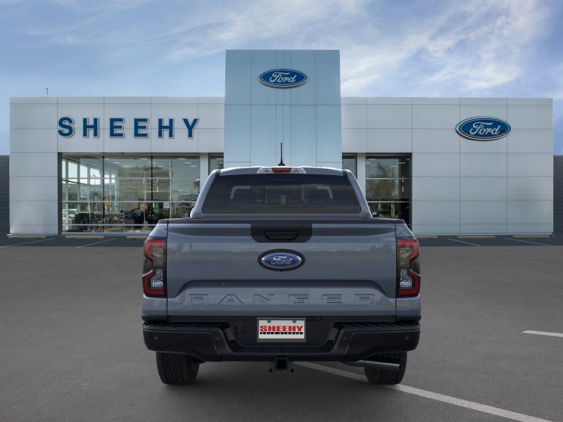 New 2025 Azure Gray Metallic Tri-coat Ford XLT image 7