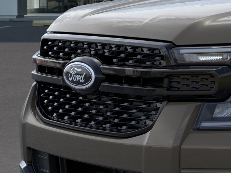 New 2025 Marsh Gray Ford XLT image 39