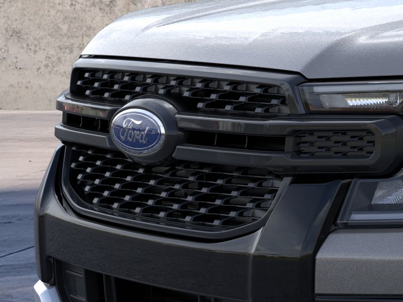 New 2026 Carbonized Gray Metallic Ford XLT image 39