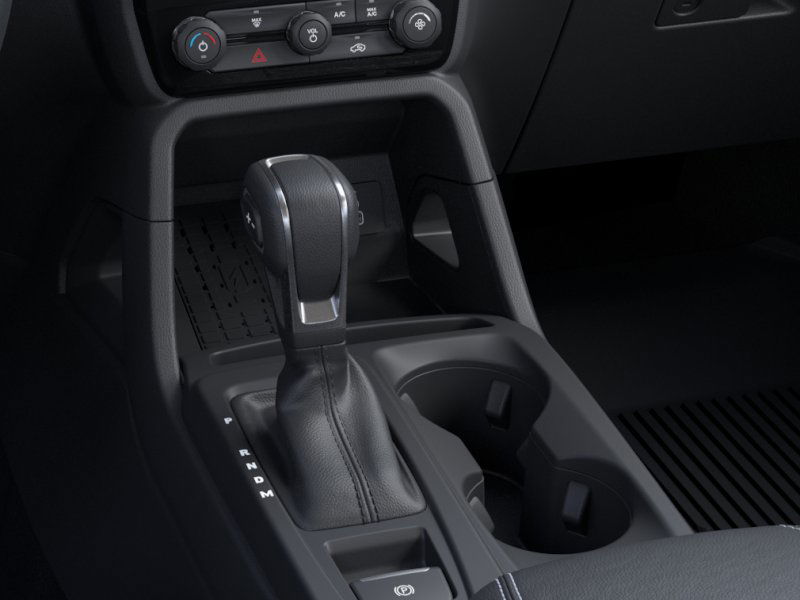 New 2025 Oxford White Ford XLT image 47