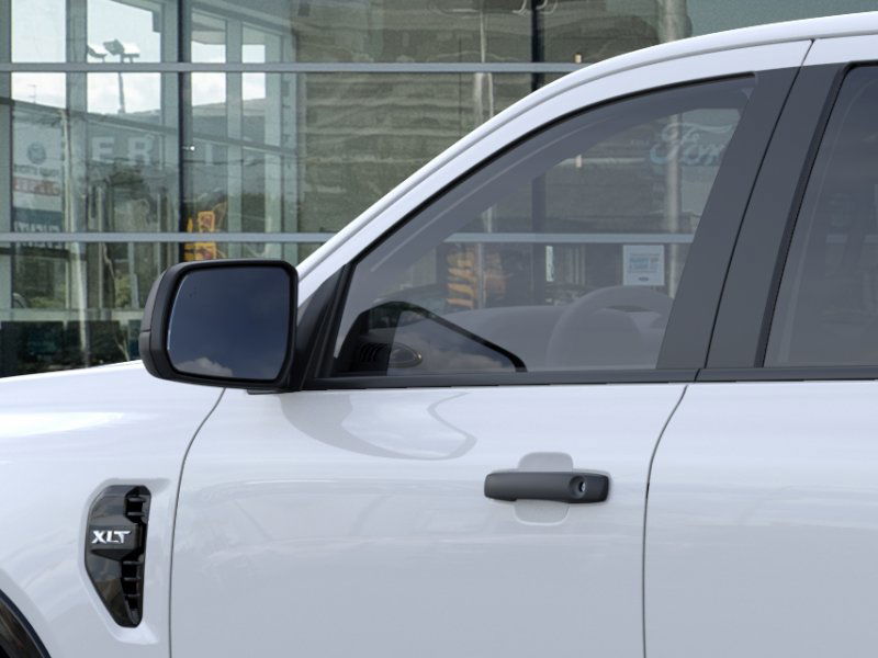 New 2025 Oxford White Ford XLT image 52