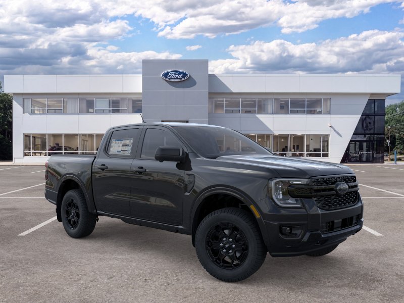 New 2026 Shadow Black Ford XLT image 29