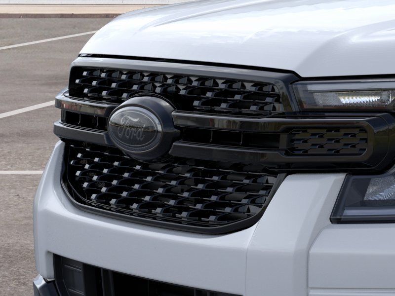 New 2026 Oxford White Ford XLT image 39
