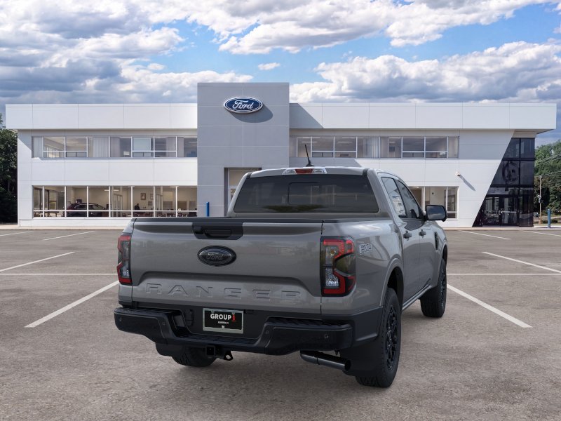 New 2026 Carbonized Gray Metallic Ford XLT image 30