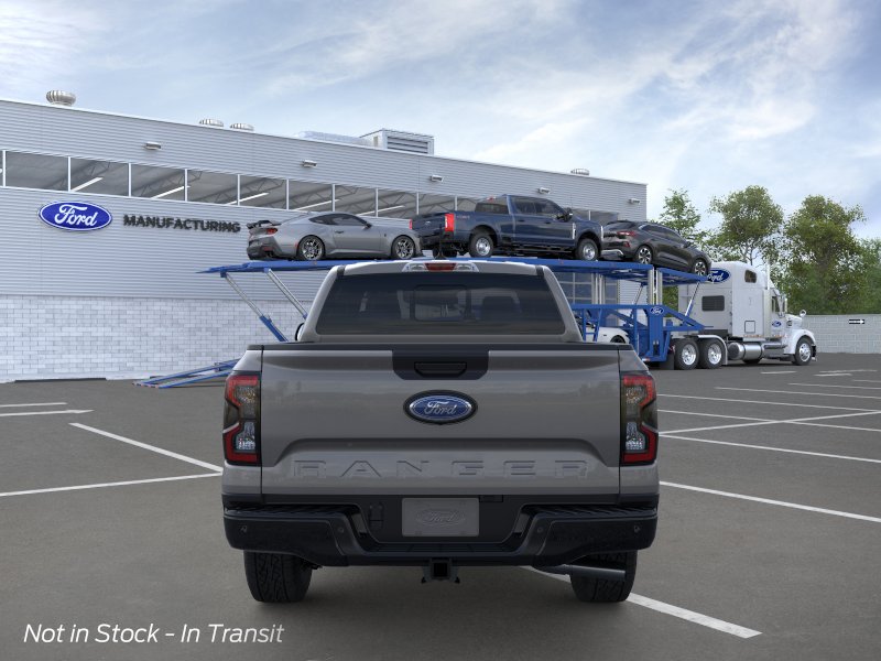 New 2026 Carbonized Gray Metallic Ford XLT image 6