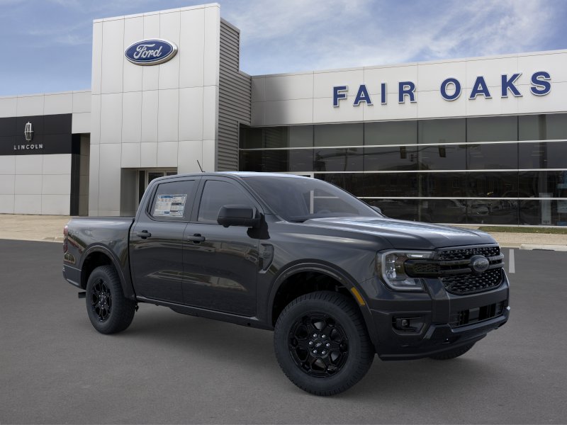 New 2026 Shadow Black Ford XLT image 7