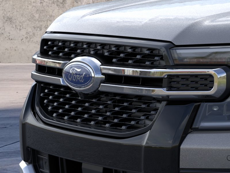 New 2026 Carbonized Gray Metallic Ford LARIAT image 39