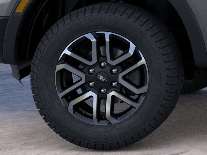 New 2026 Carbonized Gray Metallic Ford LARIAT image 41