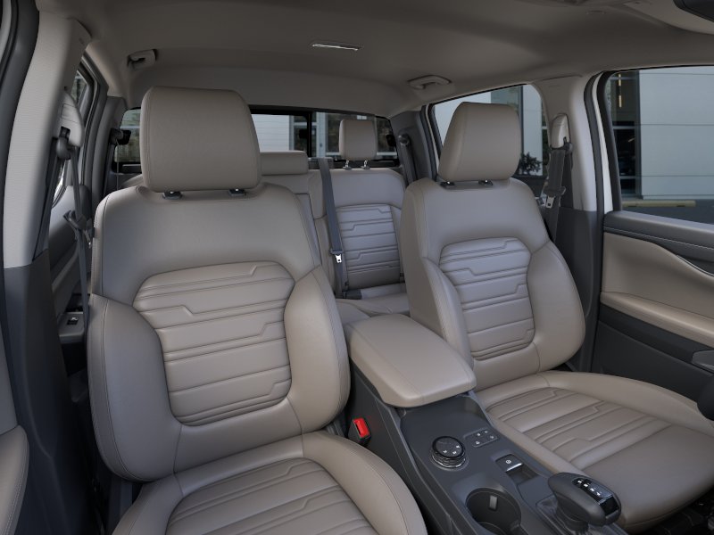 New 2025 Oxford White Ford Lariat image 47
