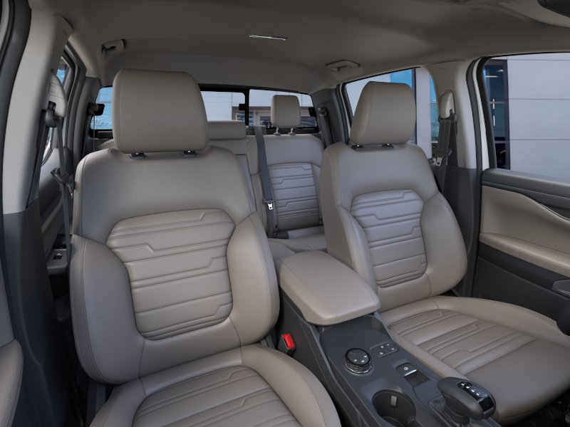 New 2025 Oxford White Ford Lariat image 47