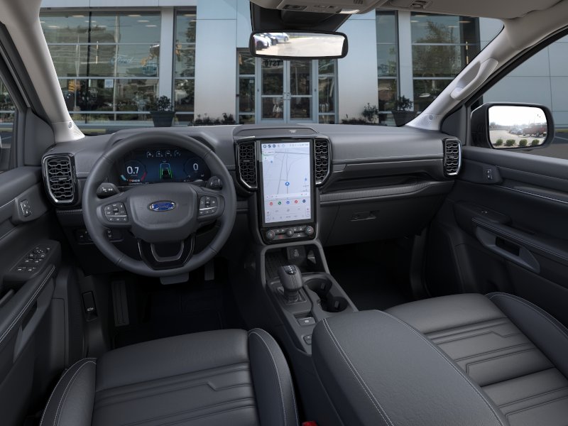 New 2025 Oxford White Ford Lariat image 38
