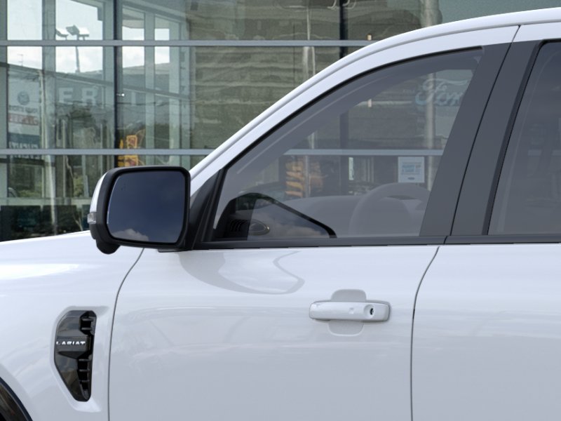 New 2025 Oxford White Ford Lariat image 57