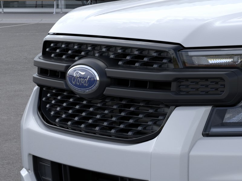New 2026 Oxford White Ford XL image 17