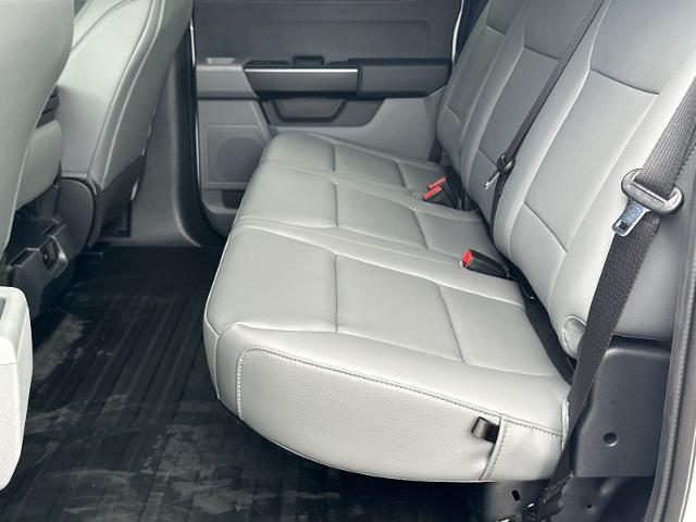 New 2026 Oxford White Ford XL image 55