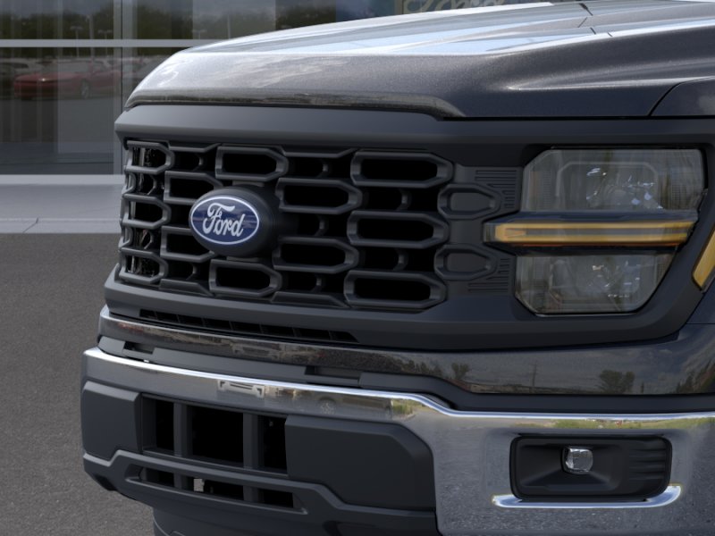 New 2026 Agate Black Metallic Ford XL image 38