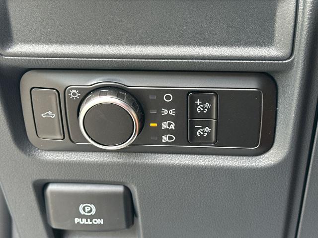 New 2026 Oxford White Ford STX® image 63