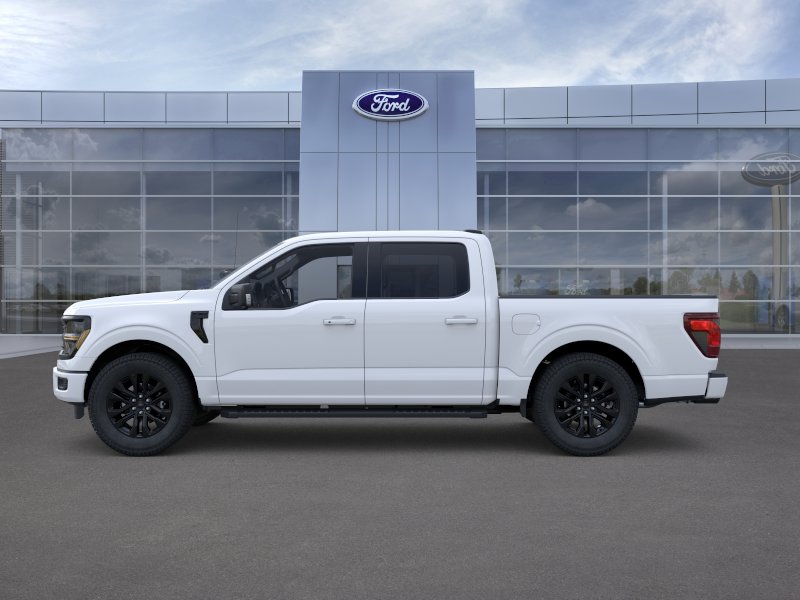 New 2026 Oxford White Ford XLT image 25