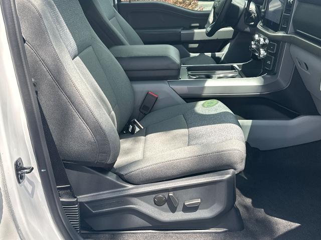 New 2026 Oxford White Ford XLT image 48