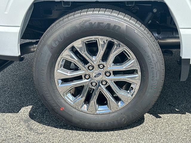 New 2026 Oxford White Ford XLT image 52