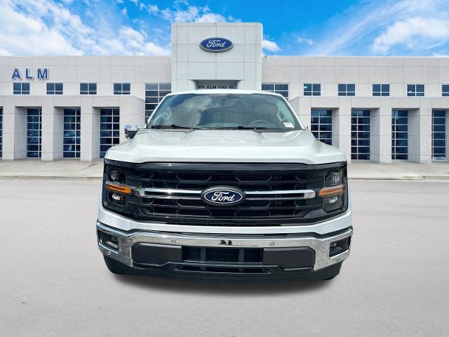 New 2026 Oxford White Ford XLT image 36