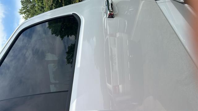 New 2026 Oxford White Ford XLT image 68