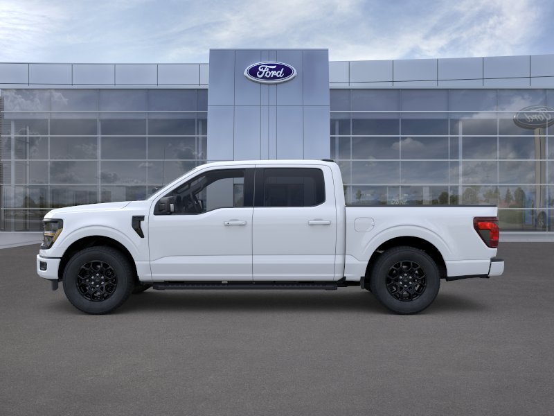 New 2026 Oxford White Ford XLT image 25