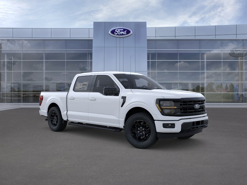 New 2026 Oxford White Ford XLT image 29