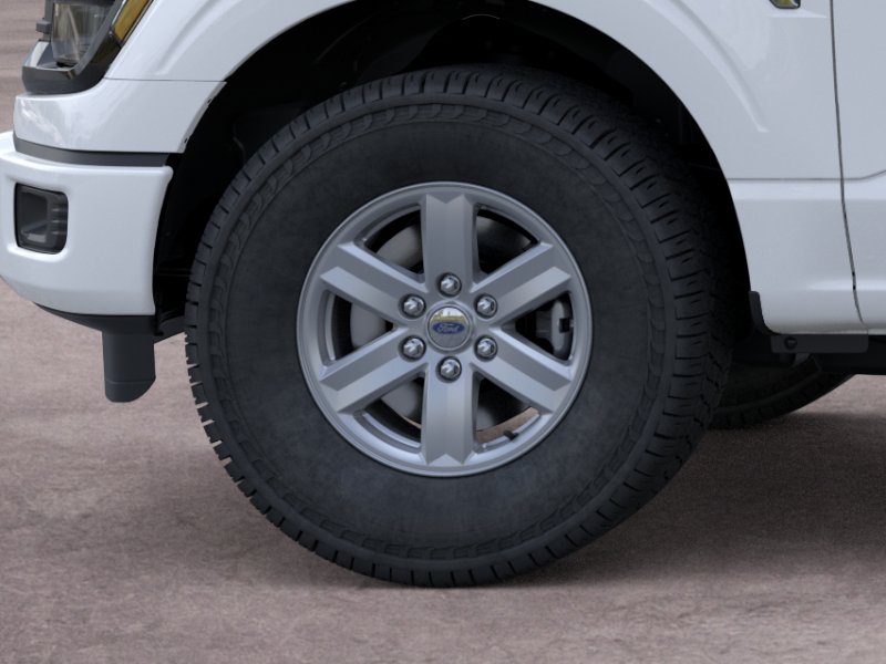 New 2026 Oxford White Ford XLT image 19