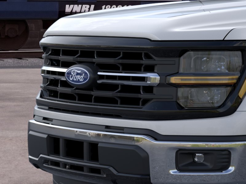New 2026 Iconic Silver Metallic Ford XLT image 17