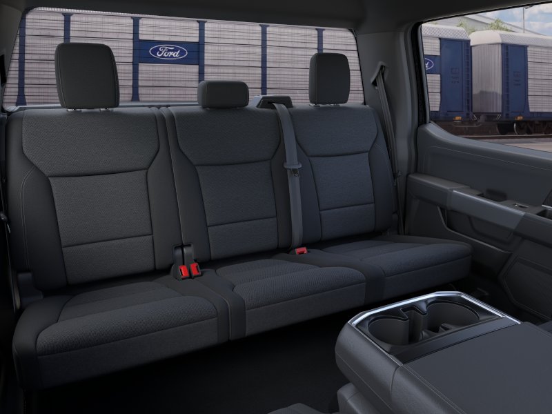 New 2026 Agate Black Metallic Ford XLT image 33