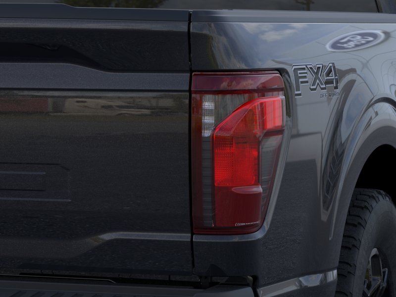New 2026 Agate Black Metallic Ford XLT image 43