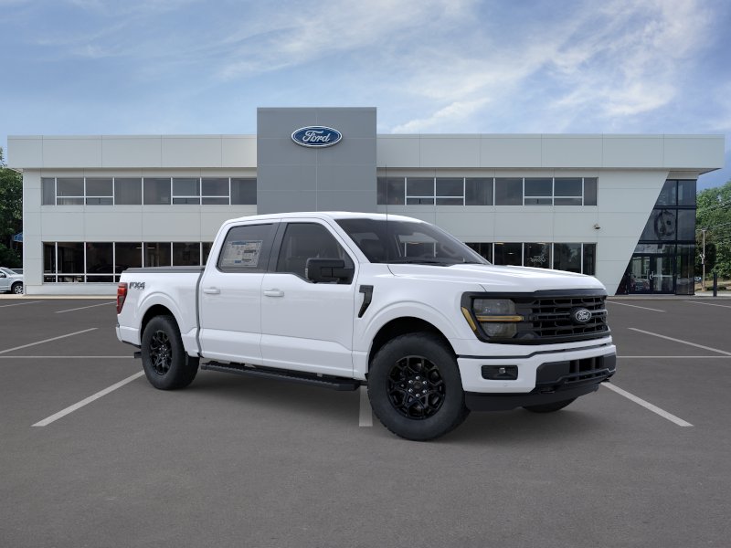 New 2026 Oxford White Ford XLT image 29