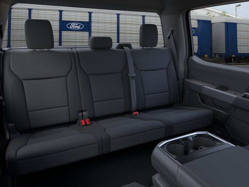 New 2026 Agate Black Metallic Ford XLT image 11