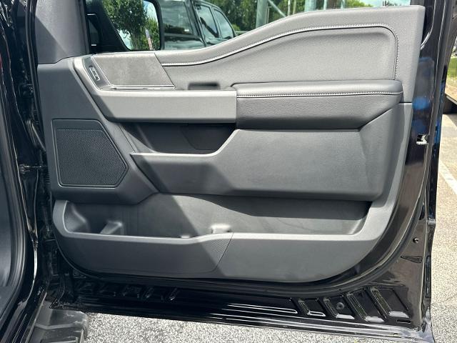 New 2026 Agate Black Metallic Ford XLT image 15