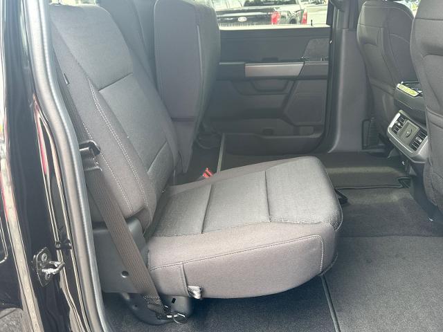 New 2026 Agate Black Metallic Ford XLT image 16