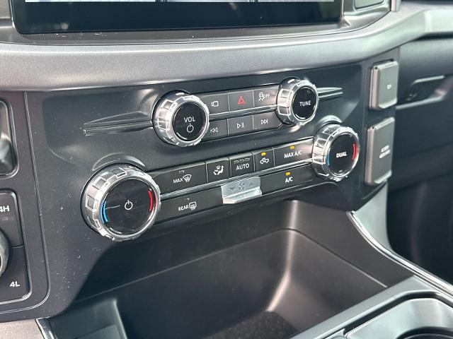New 2026 Agate Black Metallic Ford XLT image 30