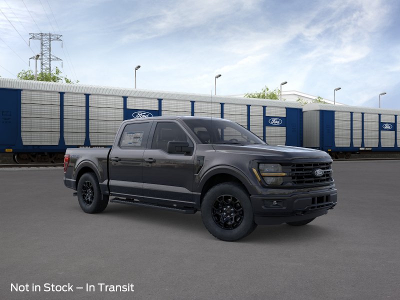 New 2026 Agate Black Metallic Ford XLT image 7