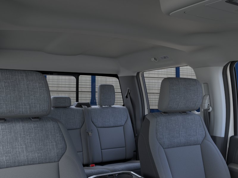 New 2026 Oxford White Ford XLT image 22