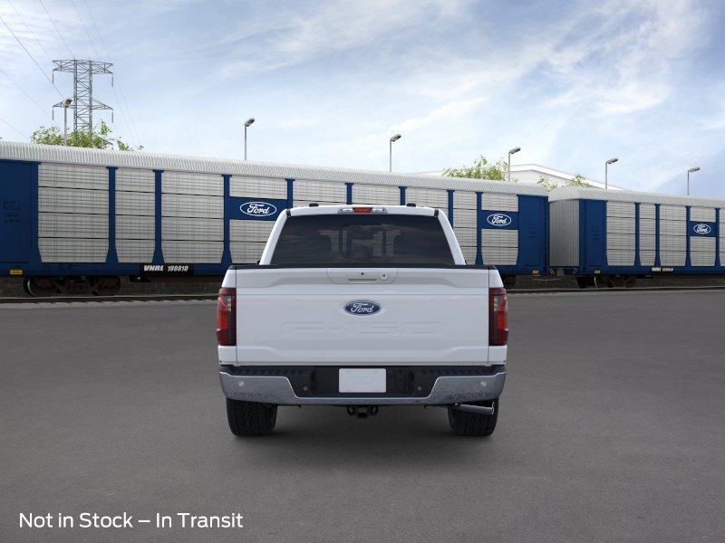 New 2026 Oxford White Ford XLT image 6