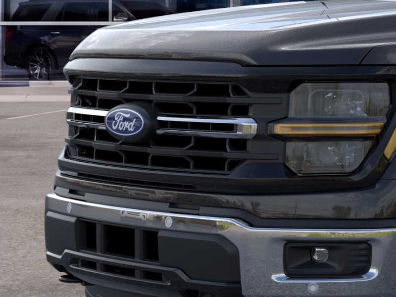 New 2026 Agate Black Metallic Ford XLT image 17