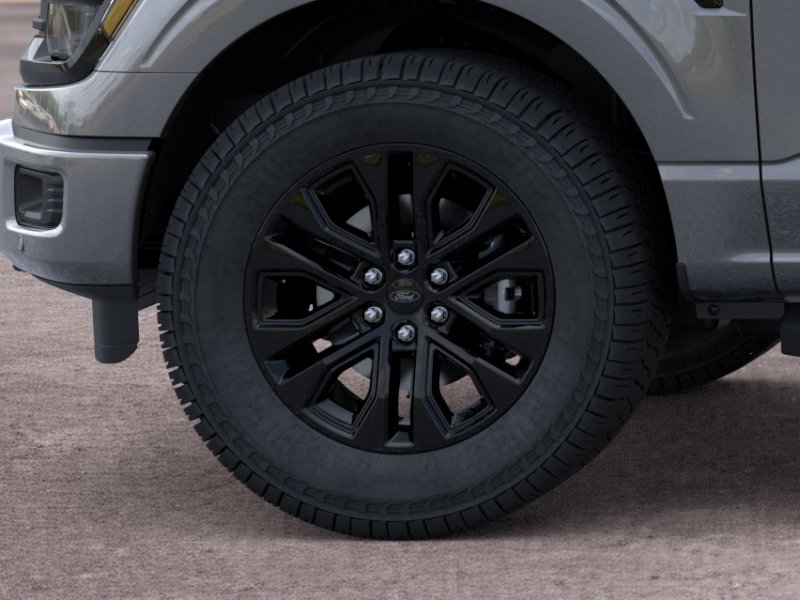 New 2026 Carbonized Gray Metallic Ford XLT image 19